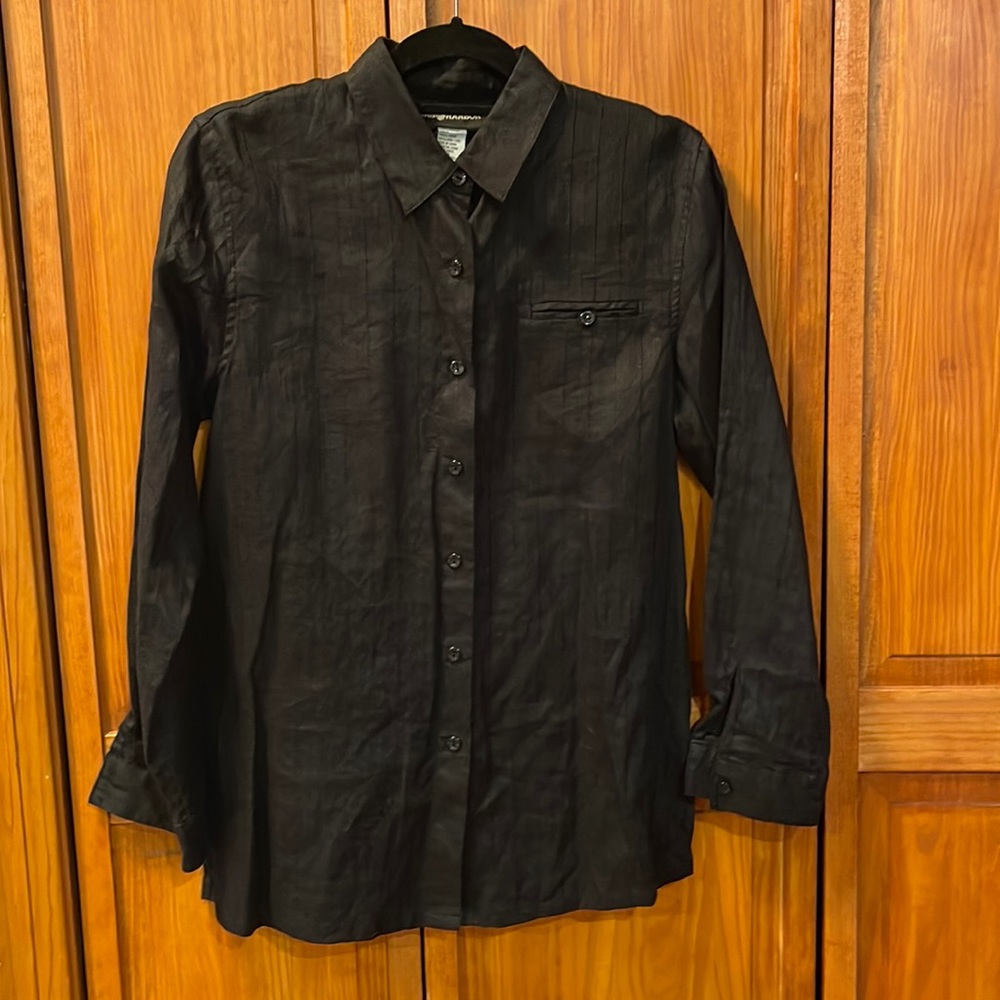 Sag Harbor black linen button down shirt